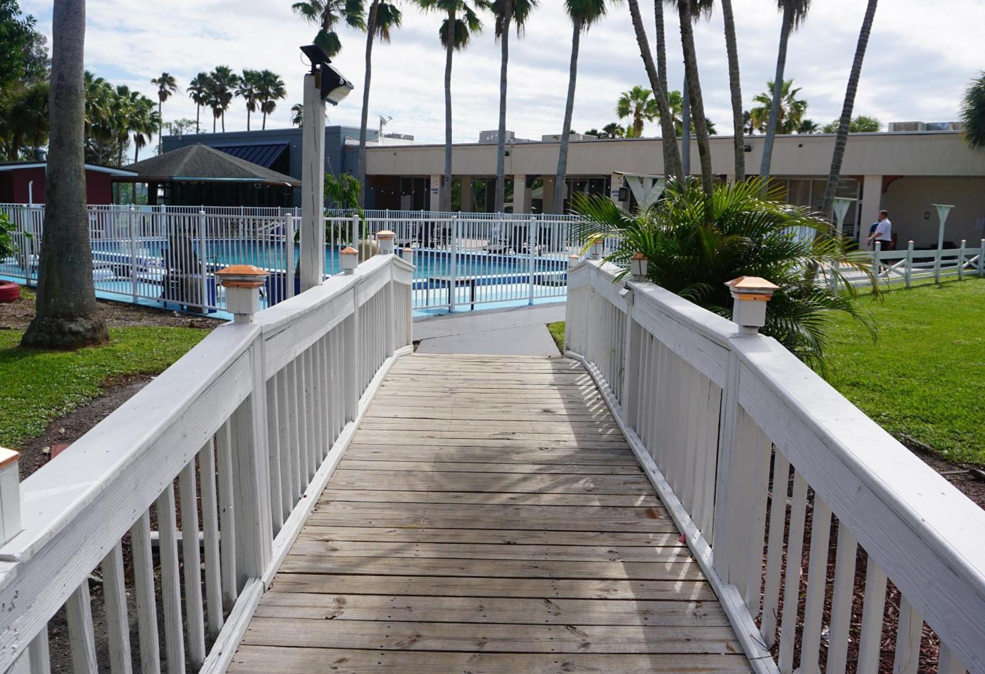 Island Hotel Of Space Coast Merritt Island Экстерьер фото